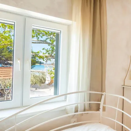 Pauk Apartament *